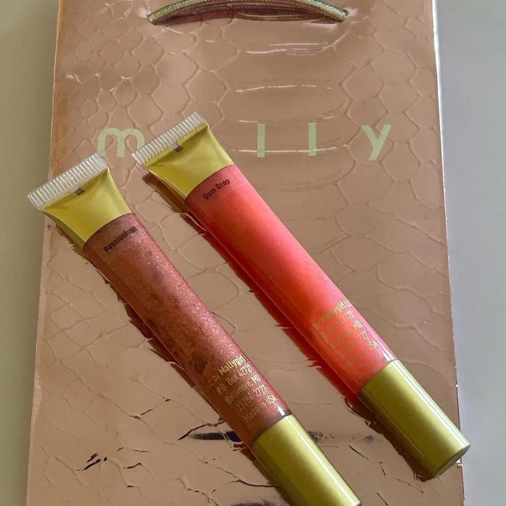 Mally Beauty High Shine Lip Treats (LOT OF 2 LIP TREATS + Gift Bag)  BRAND NEW